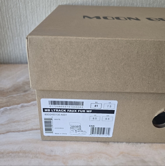 Moon Boot LTrack Faux Fur Boots Moon Boots L Track White Fur Winter Snow Boot - Picture 16 of 16